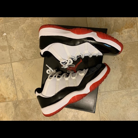 Jordan 11 Lows